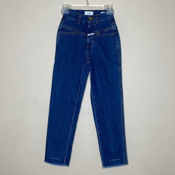 Closed Denim Made In Italy Pedal Pusher Raw Hem Jeans Size EUR 36 US 23 - Picture 1 of 10